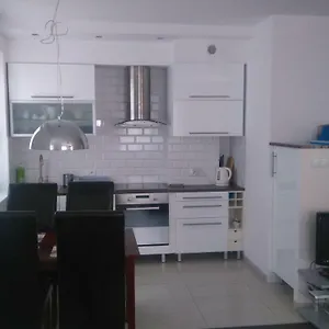 https://apartament-nadmorski-jelitkowo.gdanskhotel.org